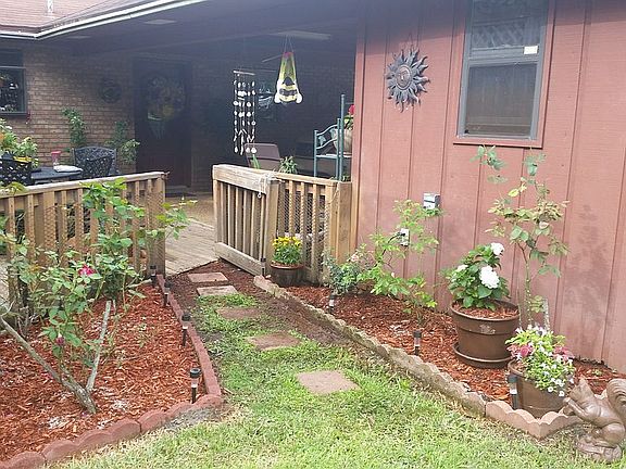 4th image of 10175 Sadler Ln