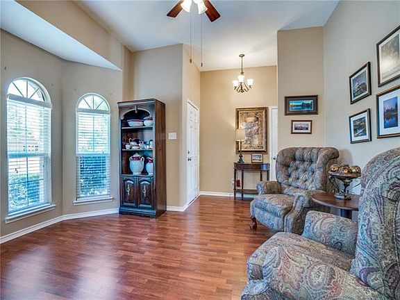 5th image of 3441 Ash Ln