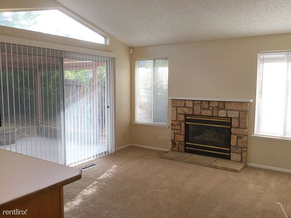 30310054_6374-chesterfield-ln-_reno-_nv_2016-2