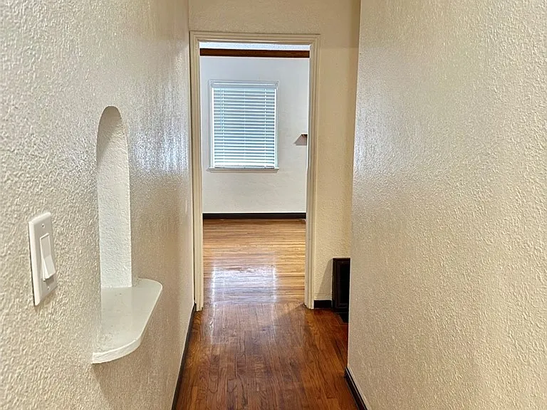 141 W Fairview Ave — Photo 15
