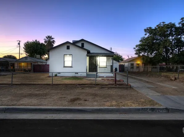 702 Wilson Ave, Bakersfield, CA 93308