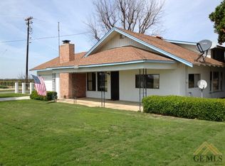 31100 Perkins Ave, Mc Farland, CA 93250
