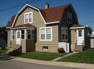 192 Jefferson Ave A #A, Hampshire, IL 60140