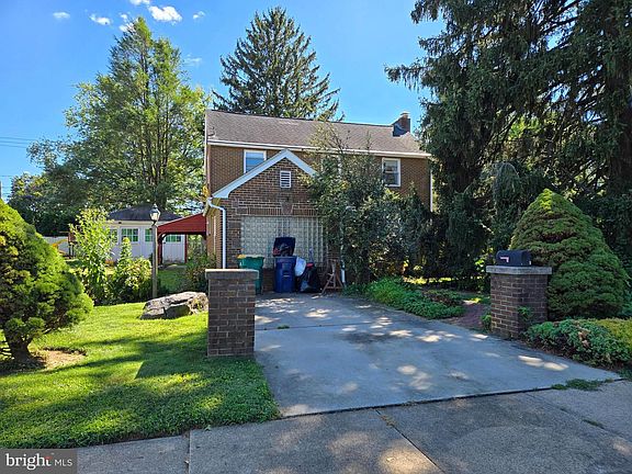 2nd image of 2552 Garfield Ave