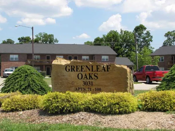 Barret Blvd, Greenleaf Court