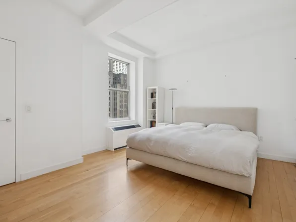 15 Broad Street image 4 of 22