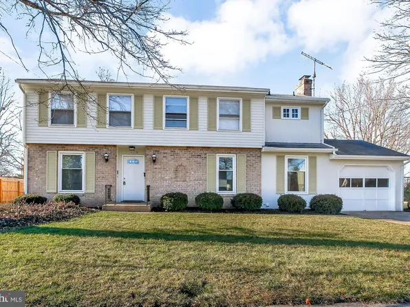 115 Artillery Dr, Gettysburg, PA 17325