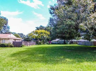 17715 Hanna Rd, Lutz, FL 33549