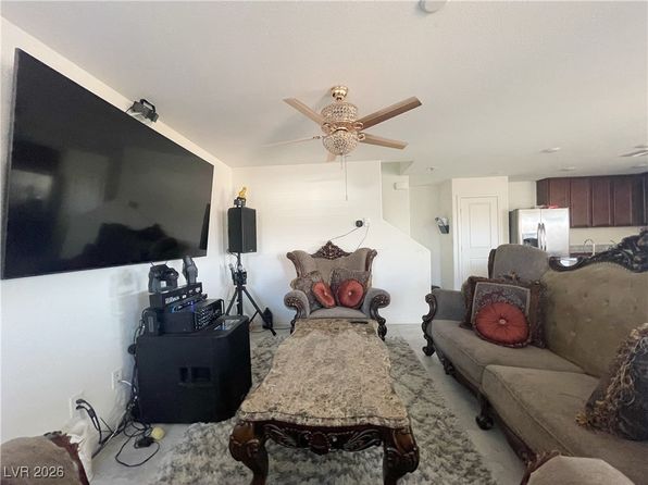 1649 Harvest Pecan Ct