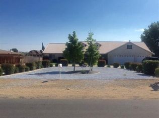 20936 Rancherias Rd, Apple Valley, CA 92307