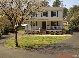 1587 Government Rd, Clayton, NC 27520