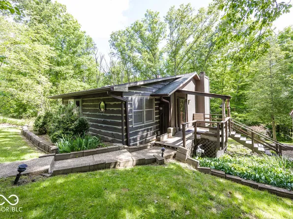 1209 Annandale Dr, Nashville, IN 47448