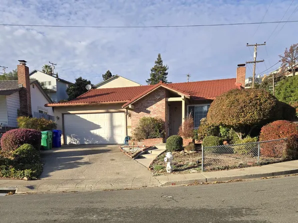 2340 Bentley Ct, Castro Valley, CA 94546