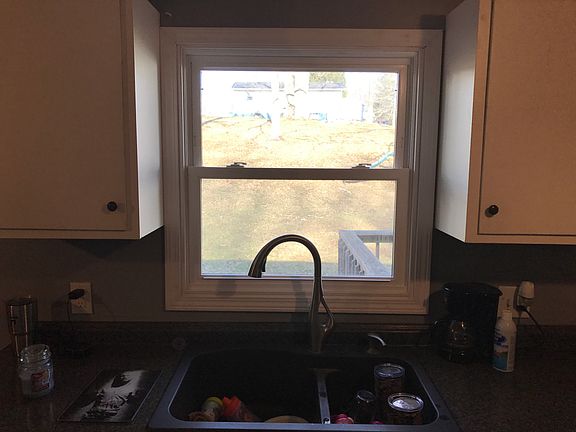 5th image of 103 Park Ln