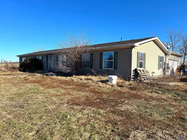 6640 SE Shawnee Heights Rd, Berryton, KS 66409