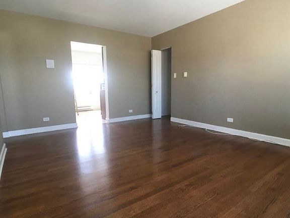 3rd image of 7632 1/2 Two North Milwaukee Ave #2B