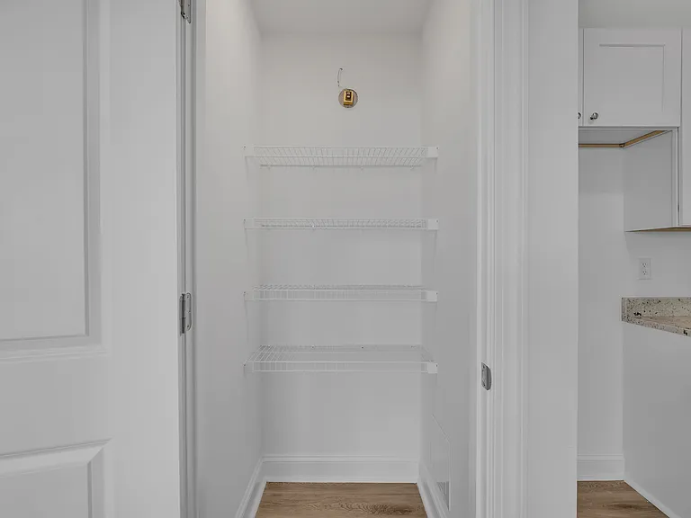 131 Hamil St — Photo 13