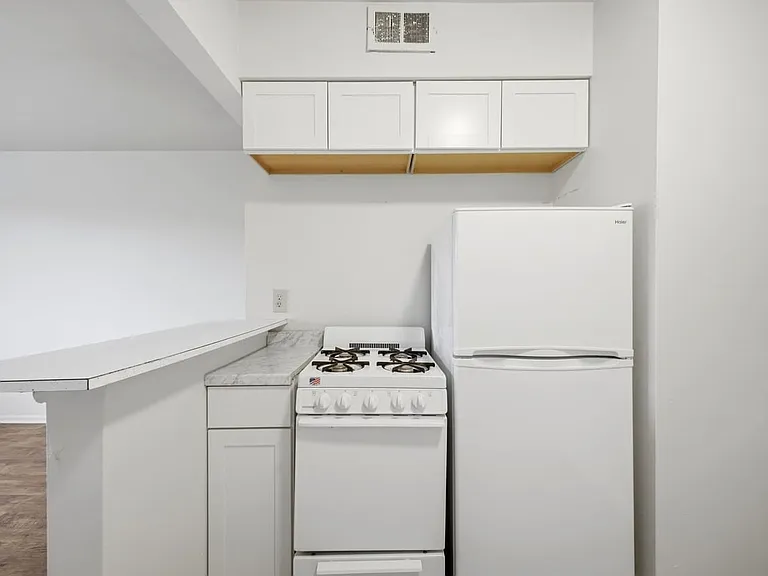 547 Riverview Dr #B-2 — Photo 9