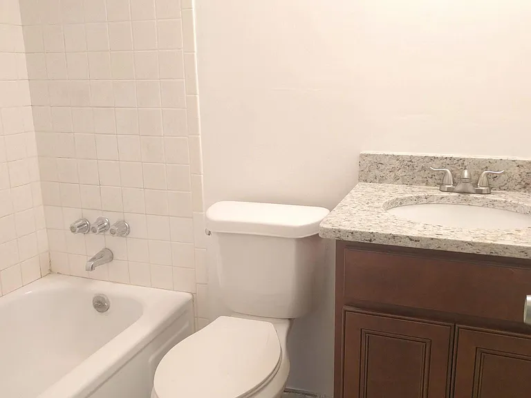 1306 E Muriel St #UPSTAIRS — Photo 15