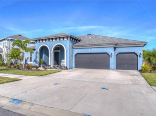 6932 Crestpoint Dr, Apollo Beach, FL 33572