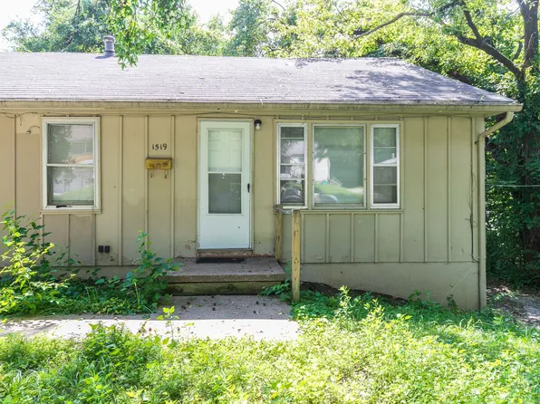 1519 W Waldo Ave, Independence, MO 64050