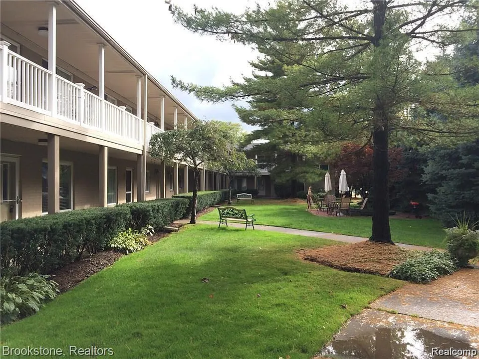 475 S Adams Rd #1