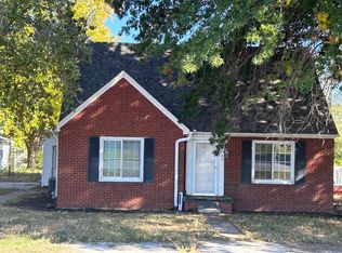 1120 Kimberly Dr, Monmouth, IL