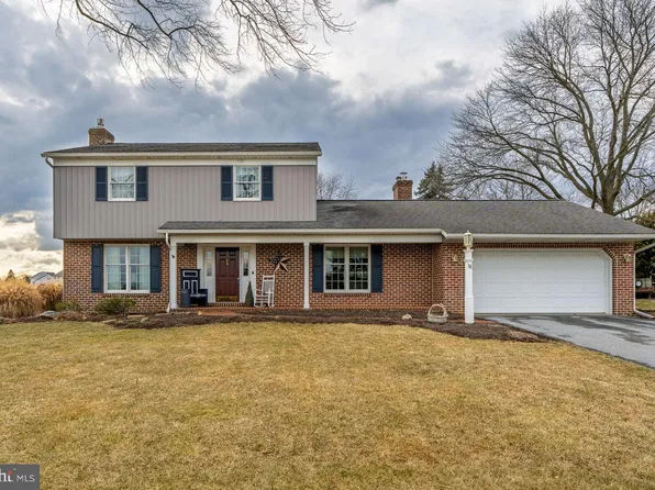 18 S Westview Dr, Gordonville, PA 17529