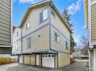 8832 Midvale Ave N #B, Seattle, WA 98103