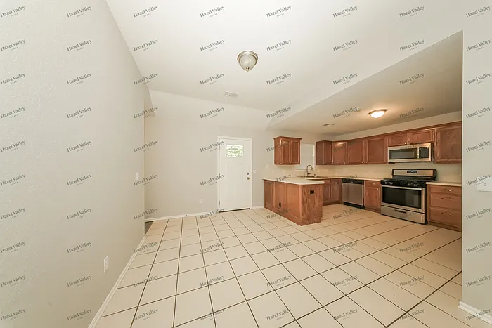 3417 Shona Way — Photo 3