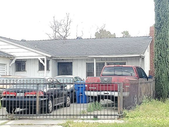 2nd image of 1610 Show Ct