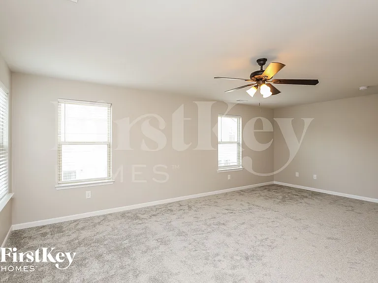 2476 Morgan Spring Ln — Photo 7