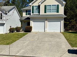 2637 S Hills Pkwy, Riverdale, GA