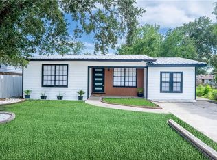 1002 E Hill Ave, Alice, TX 78332