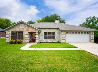 2006 Eden Dr, Longview, TX 75601