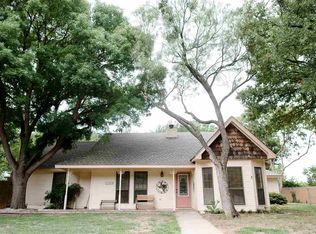 3380 Horseshoe Bend Est, Iowa Park, TX 76367