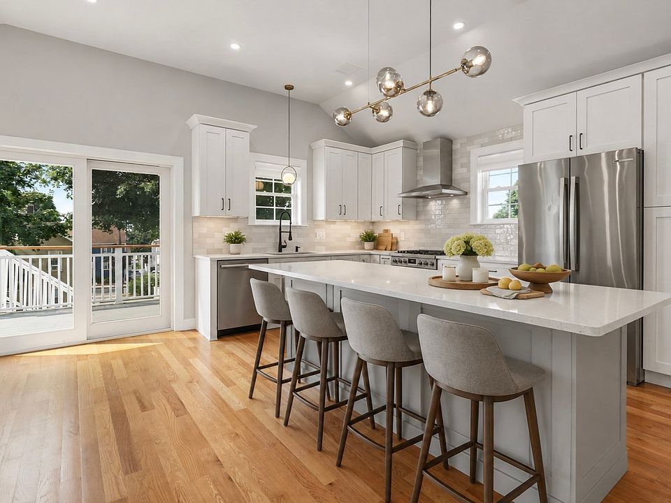1st image of 25 Locust St #2