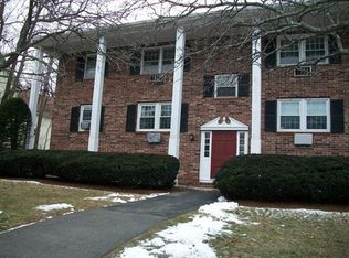 175 Main St APT 2, North Andover, MA 01845