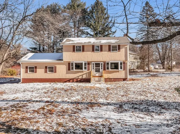 8 Heald Rd, Acton, MA 01720