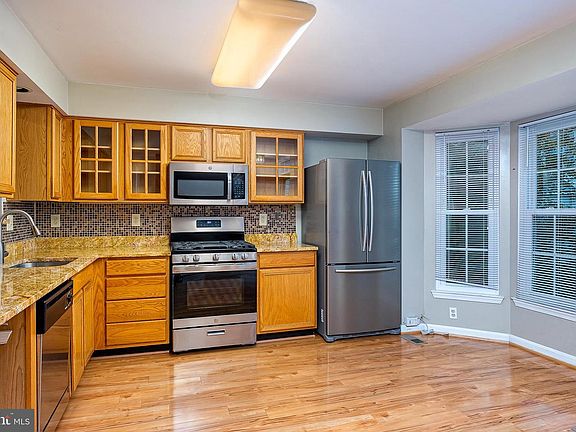 4th image of 6510 Buskin Ln