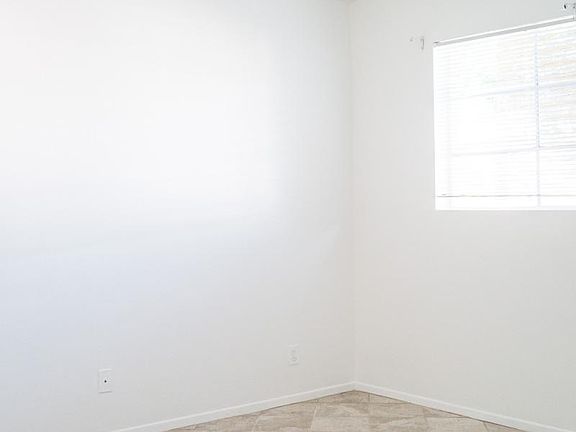 3rd image of 3602 E Glenrosa Ave APT 3