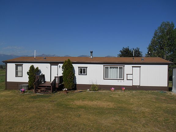 2nd image of 1977 Peterson Dr