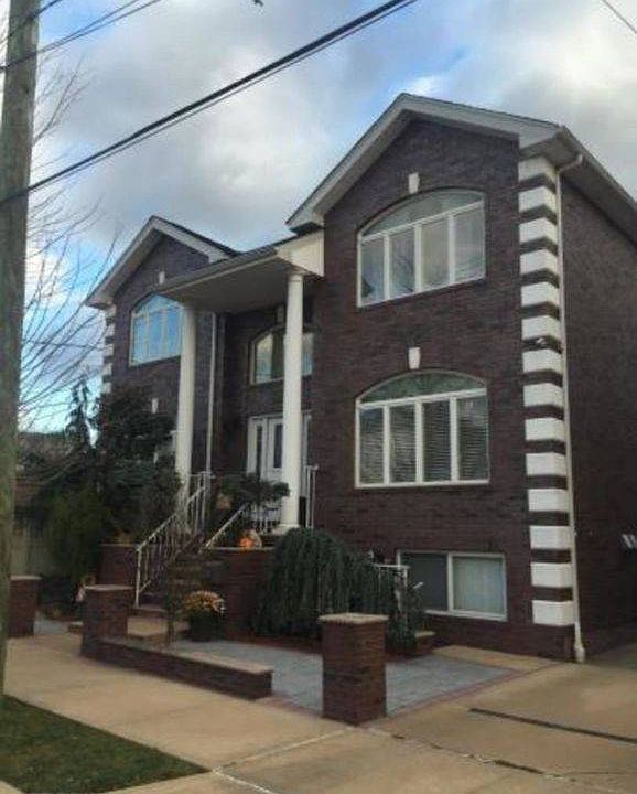1st image of 54 Foch Ave