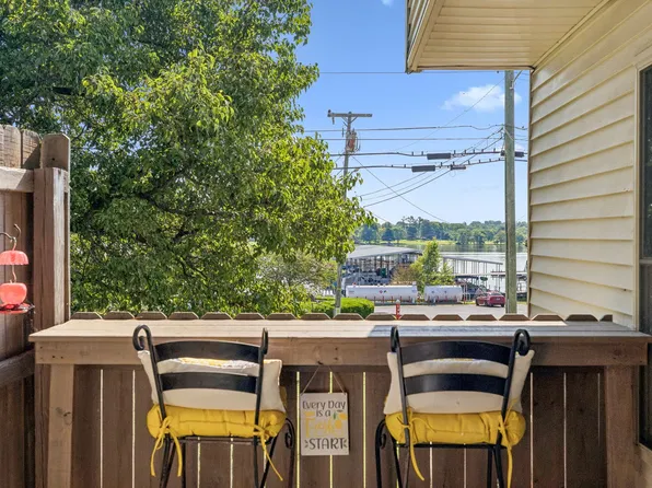 250 Sanders Ferry Rd APT 50, Hendersonville, TN 37075