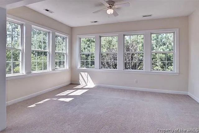 202 Braemar Crk — Photo 3