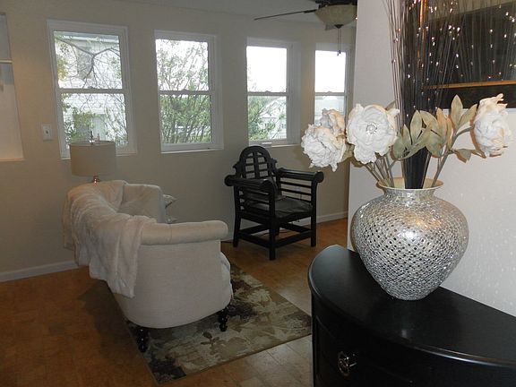 Bonus Room 17x12