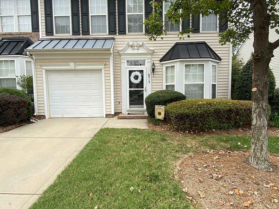 1st image of 6013 Queens Walk Ct
