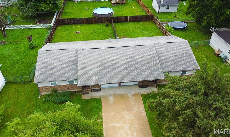 1134-1136 Amanda St, Saint James, MO 65559 | Zillow