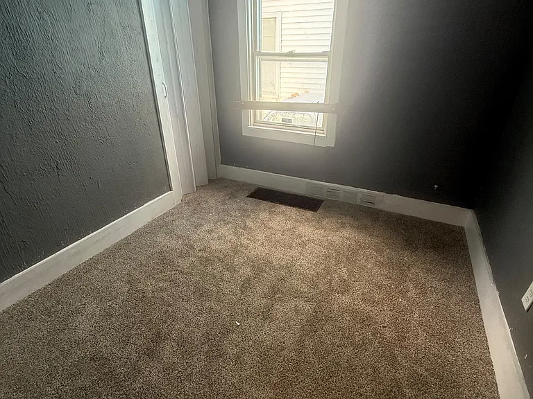 13439 Tacoma St — Photo 4