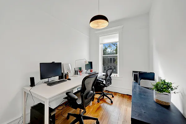 Sold by Keller Williams Realty Empire | media 21